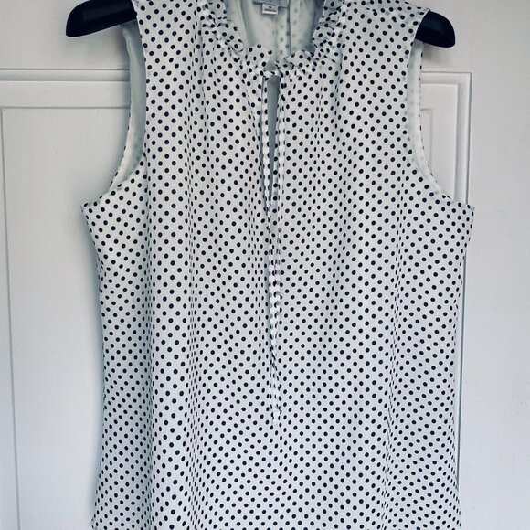 Cute J.Crew top, white with black dots, in 'S' - Picture 3 of 8